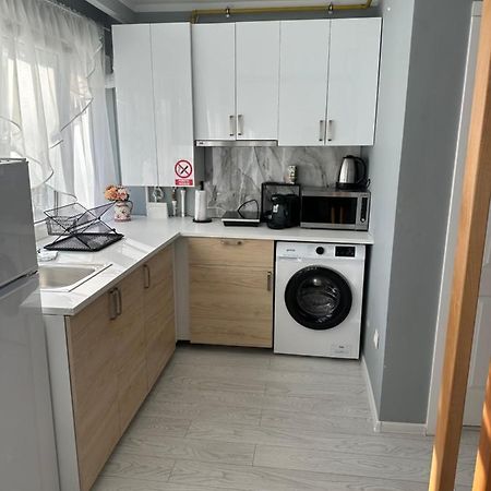 Studio Home Onesti Exterior foto